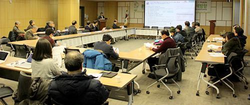 12일 국회에서 예인경영문화원과 국회융합혁신포럼이 주최한 '에너지믹스 1차 토론회'가 열렸다.