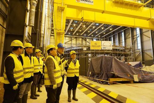 유영민 과학기술정보통신부 장관은 지난 3월1일(현지시간) 프랑스 카다라슈에 위치한 국제핵융합실험로(ITER)를 방문해 실험로 건설 상황을 점검했다. 사진은 특정 기사 내용과 관련 없음.