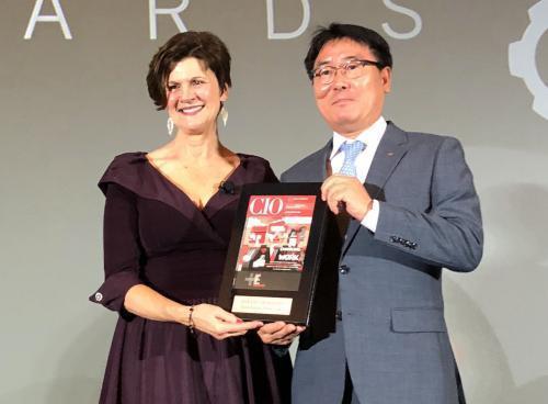 한국전력이 15일 미국 캘리포니아 란초 팔로스 버디스(Rancho Palos Verdes)에서 개최된 제31회 ‘CIO 100 어워즈’에서 3년 연속 수상자로 선정됐다.
