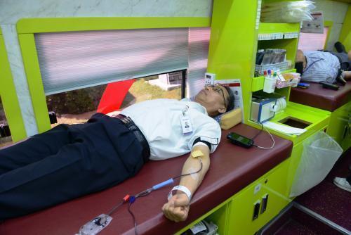 한전원자력연료는 5일 대전 본사 및 관평동 TSA플랜트에서 사랑의 헌혈운동을 실시했다.