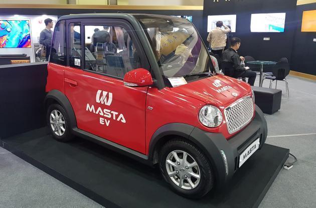 마스타자동차가 코엑스에서 열린 한국전자전에 '마스타EV'를 출품했다.