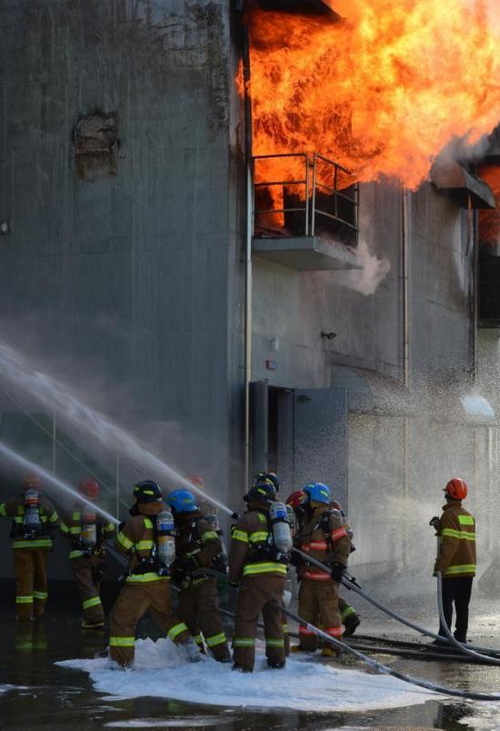 지난 1월 21일 오전 9시26분께 울산시 남구 성암동 대성산업가스 울산공장 내 배터리 설비에서 불이 났다. 이 화재로 48억원 규모의 재산피해가 발생했다.