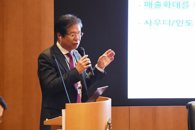 효성중공업의 요코타 타케시 각자대표가 4일 오후 마포 본사에서 국내외 투자자들을 대상으로 사업내용 및 비전 등을 설명했다.
