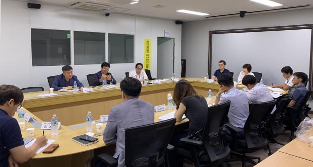 새만금개발청은 23일 본청 중회의실에서 새만금 투자유치 활성화를 위한 제2차 관계기관 업무협력 회의를 개최했다.