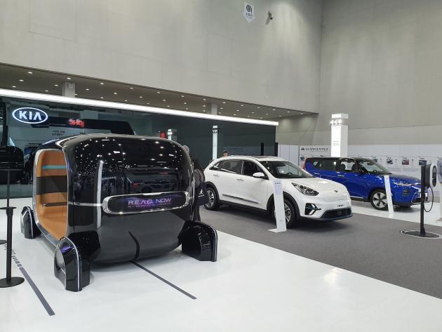 기아차가 ‘제3회 대구 국제 미래자동차 엑스포’에 참가해 전기차 및 미래 모빌리티 분야에서의 앞선 기술력을 선보였다.