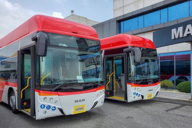 만트럭버스코리아가 광주광역시에 ‘만 라이온스 시티 CNG 저상버스’ 6대를 인도했다.