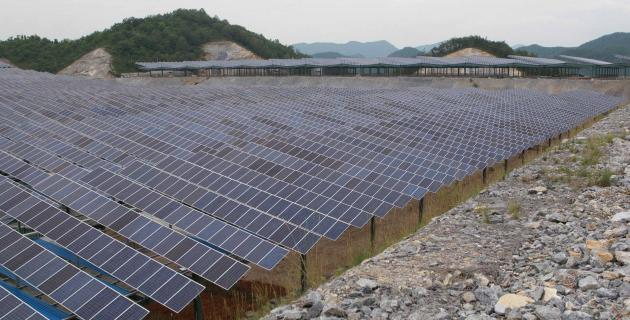 최근 산사태 원인 지목, 중국기업 놀이터 오명 등 태양광 산업에 대한 흠집내기가 이어지며 업계의 불만이 높아지고 있다. 제공:연합뉴스