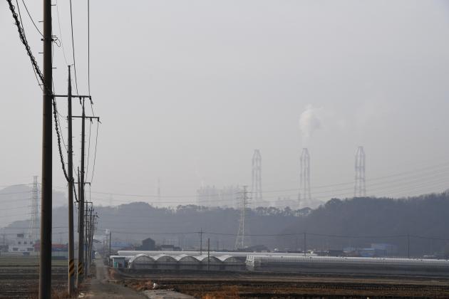 석탄화력발전소(사진은 기사의 특정 사실과 관련 없음).