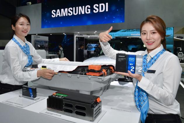 삼성SDI는 유럽 전기차용 배터리 판매 확대에 힘입어 3분기 실적이 크게 증가했다.