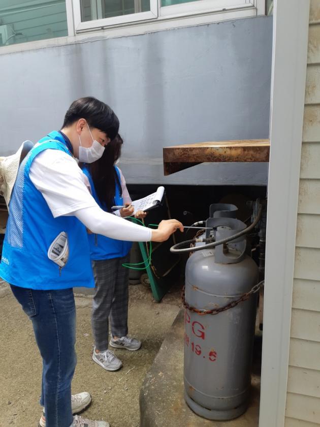 한국가스안전공사는 LP가스 안전지킴이를 통해 LPG시설 안전을 점검했다.