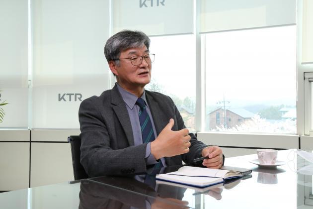 박인수 한국화학융합시험연구원 전기전자에너지 연구소장.