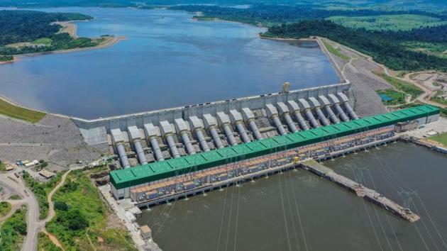 아마존 열대우림 지역에 건설된 벨루 몬치 수력발전소가 극심한 가뭄으로 인해 가동이 중단될 위기에 놓였다. 사진은 벨루 몬치 수력발전소. 제공: 연합뉴스
