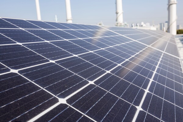 재생에너지와 에너지신산업 등 변화하는 에너지시장 트렌드에 발맞춰 정부는 5일 국무회의를 통과한 