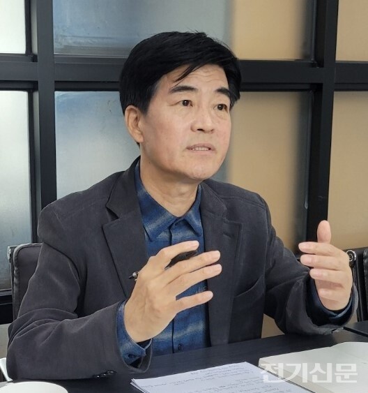정우식 한국태양광산업협회 상근부회장. \(사진=전기신문DB\)