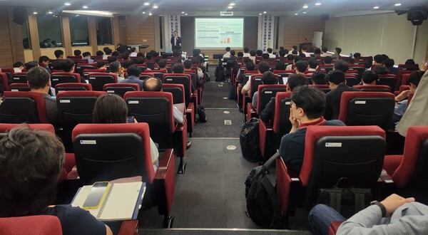 지난 6월 개최된 2차 제주 장주기 BESS 중앙계약시장 설명회 사진. (제공=전력거래소)