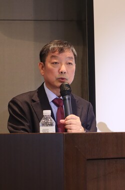 전기학회 전력기술부문회장을 맡은 박종배 건국대 교수가 개회사를 하고 있다.(사진=윤대원 기자)