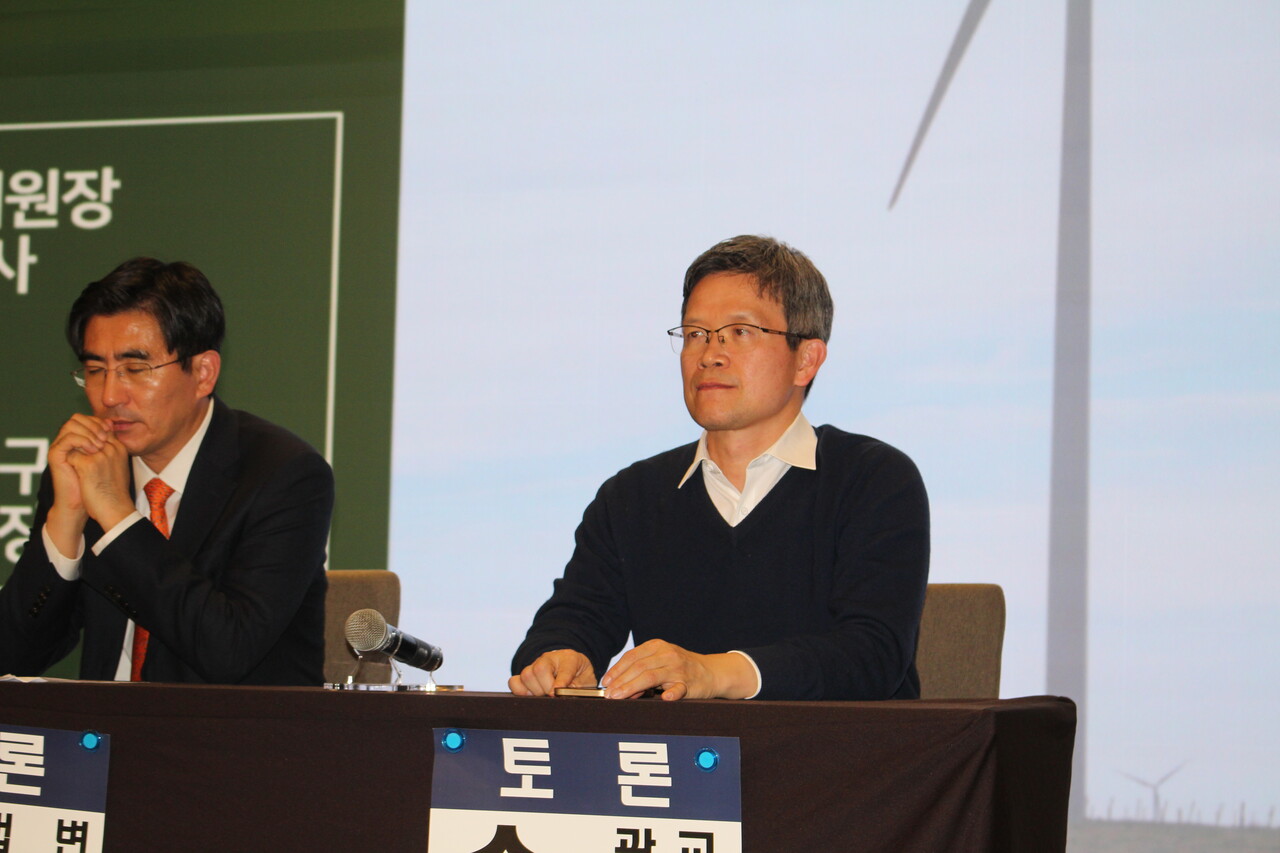 송승호 광운대학교 교수(오른쪽) / 촬영=안상민 기자