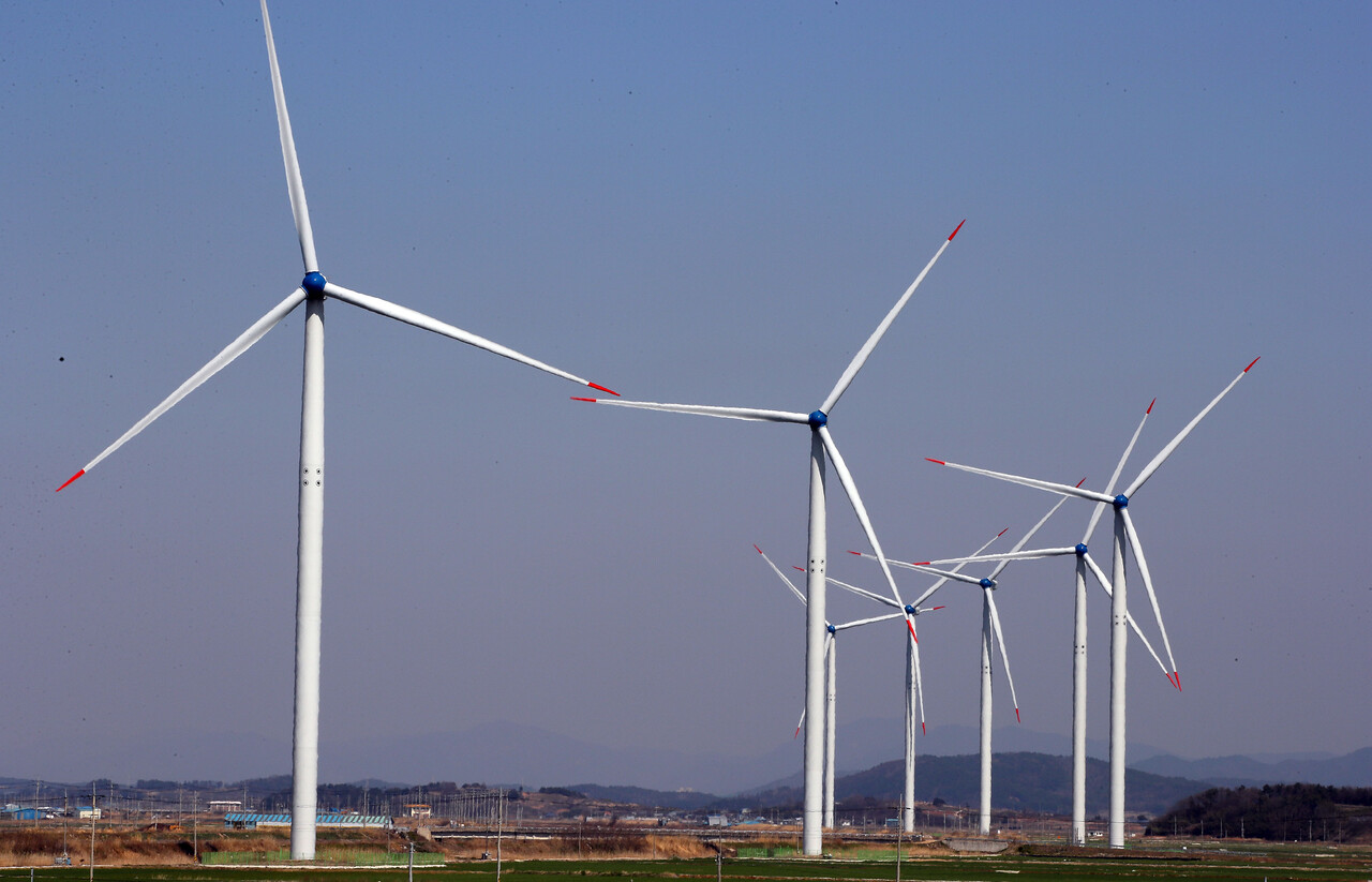 해상풍력발전단지. / 제공=연합뉴스