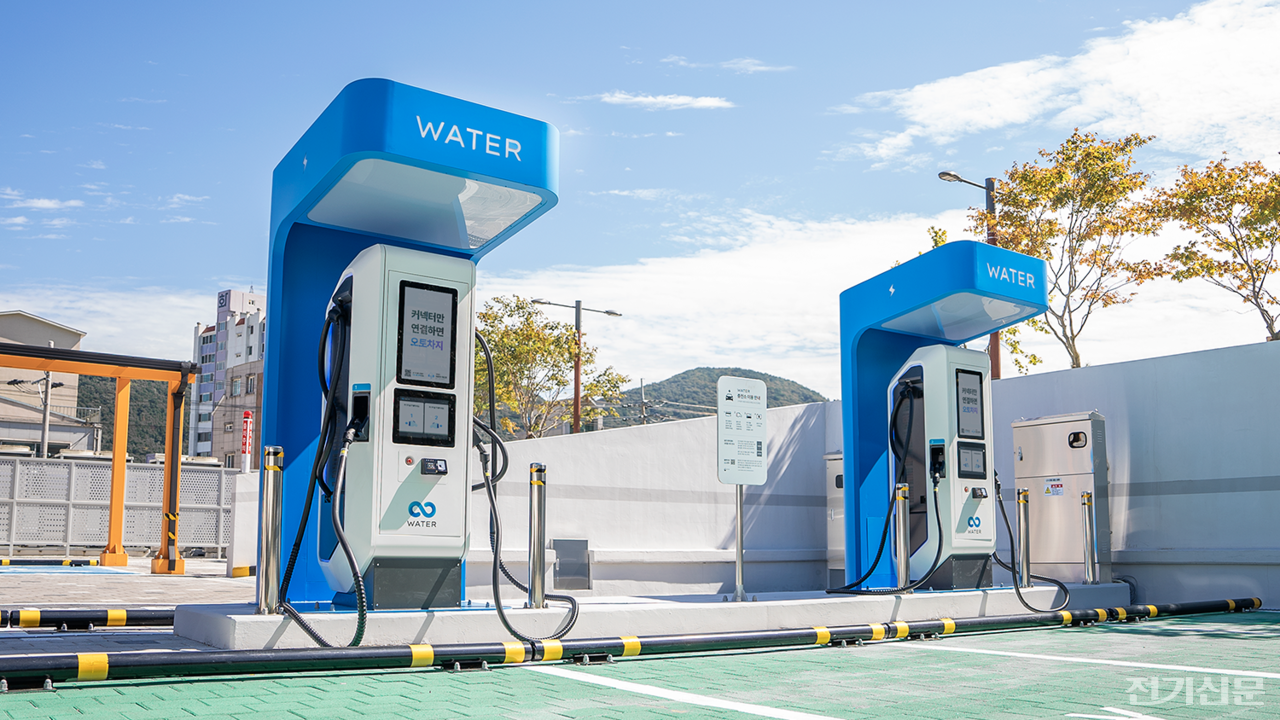 브라이트에너지파트너스는 경상남도 거제시 주요 공간 4곳에 신규 전기차 급속 충전소를 구축했다. [사진=브라이트에너지파트너스]