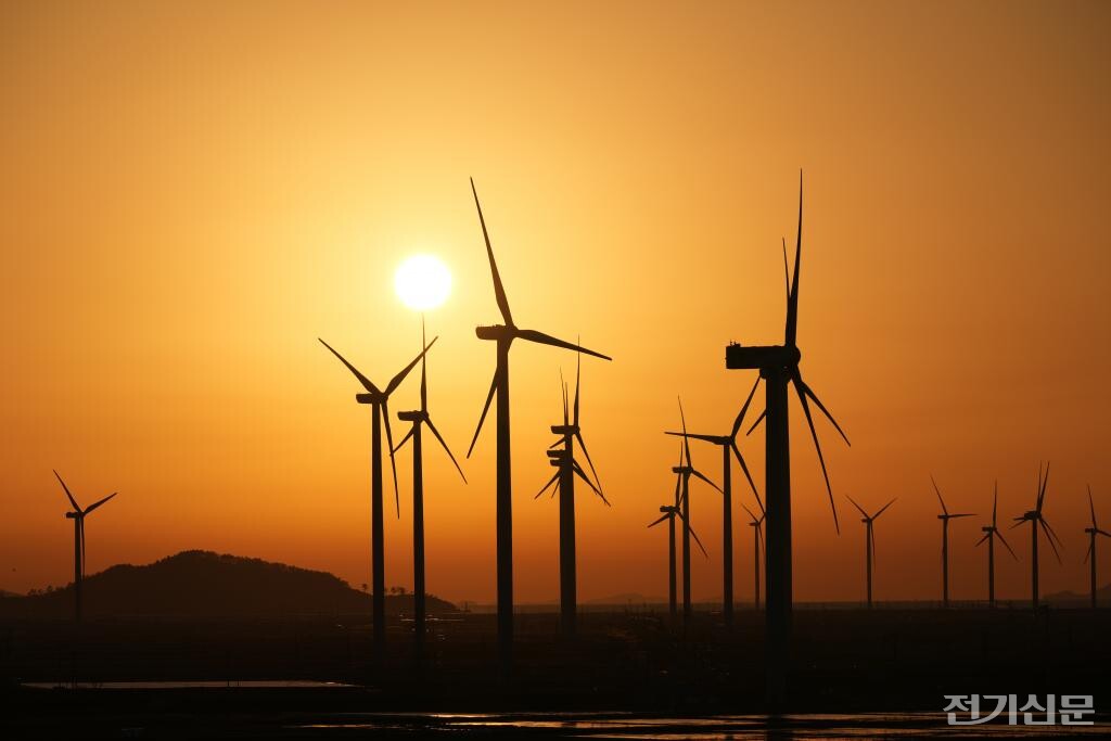영광 백수 해상풍력단지 낙조. [제공=전남도]