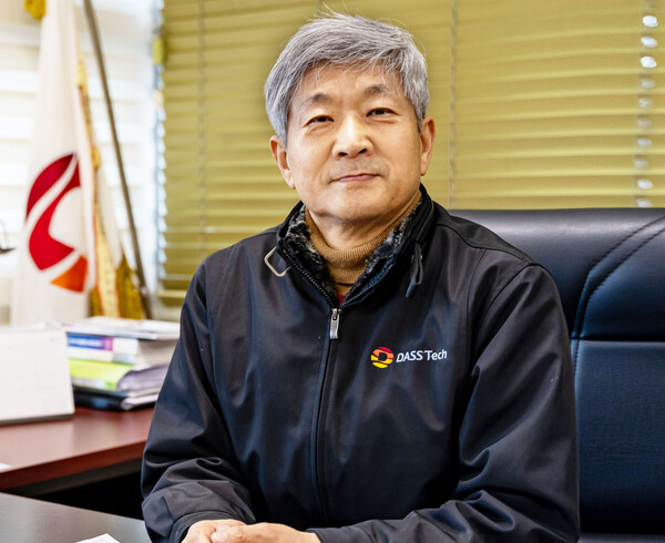 금만희 다쓰테크 대표가 신사업을 통한 글로벌 영역 확장 계획을 설명하고 있다. [사진=김진후 기자]