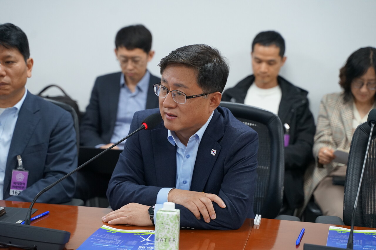 김성환 더불어민주당 의원이 발언하고 있다. [사진=안상민 기자]