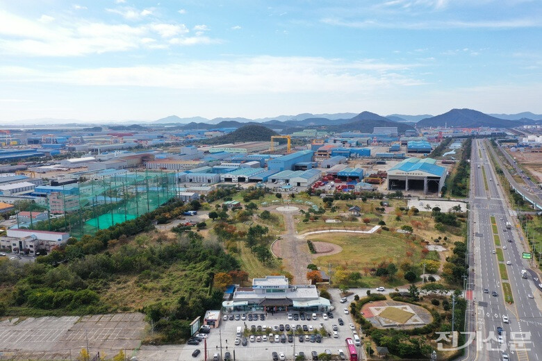 에너지 자립 산단으로 탈바꿈을 준비 중인 영암 대불국가산단 전경. [제공=영암군]