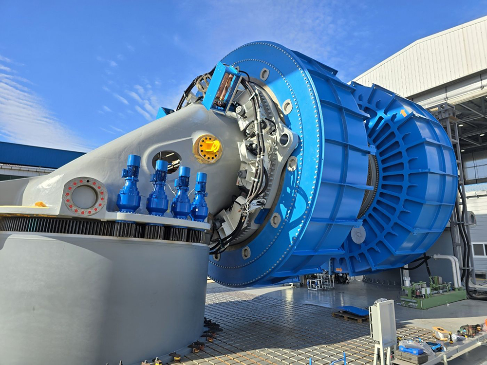 유니슨이 제작한 10MW급 직접구동형 해상풍력 발전기. [제공=유니슨]