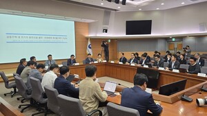 [현장-아파트 전기차 충전 간담회] 요금·운영·기술의 삼각 딜레마 - 뉴스 썸네일 이미지