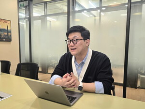 남재현 아론 대표 "충전기는 깔렸다, 이제는 소프트웨어로 잇는다" - 뉴스 썸네일 이미지